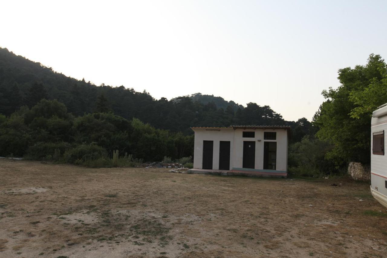 Hamiti Camping Center Dukat Extérieur photo
